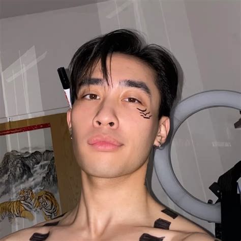 URI (@duc.uri) • Instagram photos and videos.